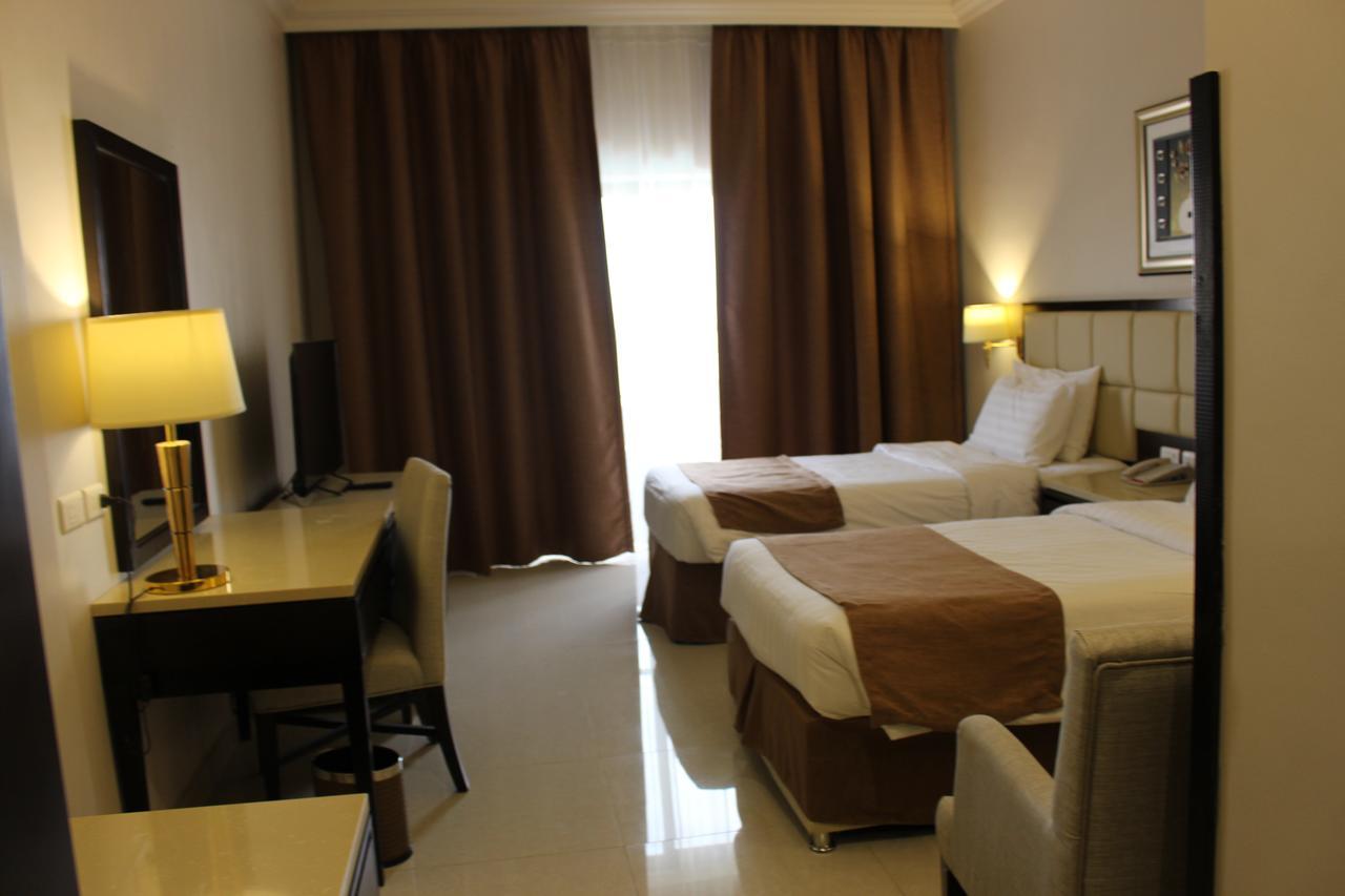 Grand East Hotel - Resort & Spa Dead Sea Sweimeh Ngoại thất bức ảnh