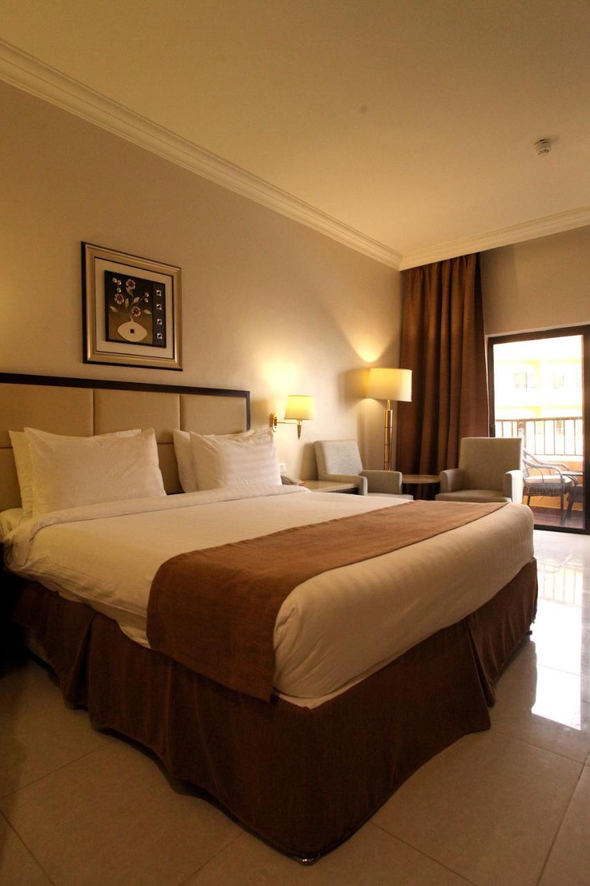 Grand East Hotel - Resort & Spa Dead Sea Sweimeh Phòng bức ảnh