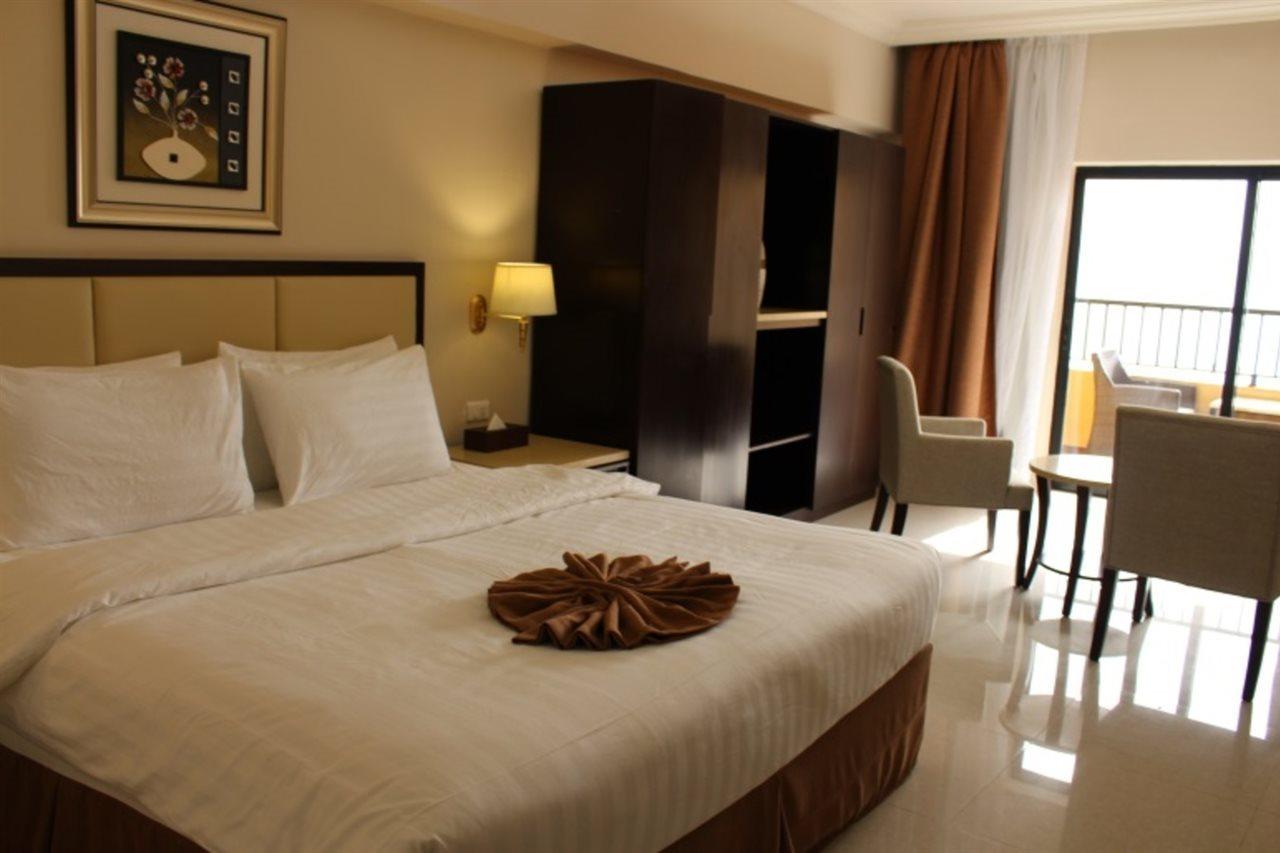 Grand East Hotel - Resort & Spa Dead Sea Sweimeh Ngoại thất bức ảnh